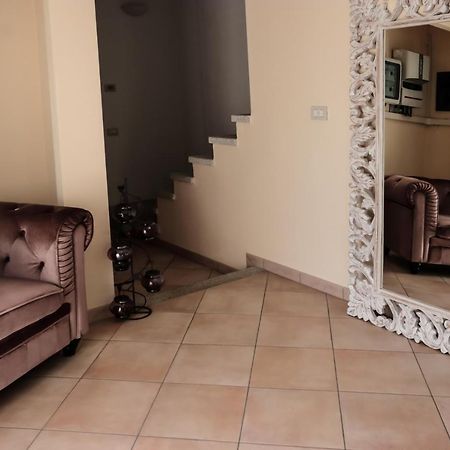Rental Villa Bb Olbia Exterior photo